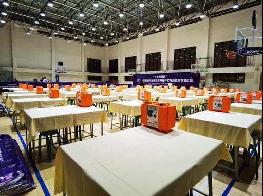 現(xiàn)場(chǎng)布置整齊有序