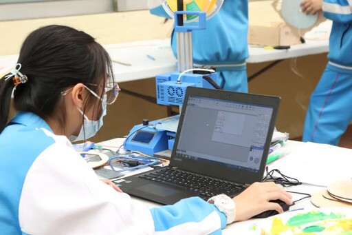 創(chuàng)客動手設計