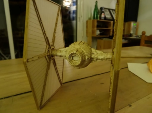 TIE 戰(zhàn)斗機模型