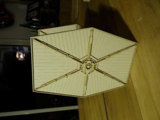 TIE 戰(zhàn)斗機模型