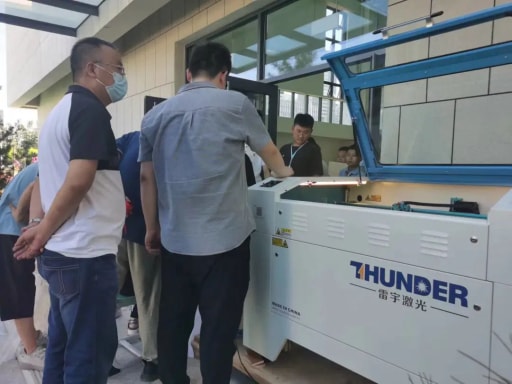 婉約春去，走來激情火熱的夏，雷宇攜手蘑菇云助力太原市青少年機器人競賽活動完美收官