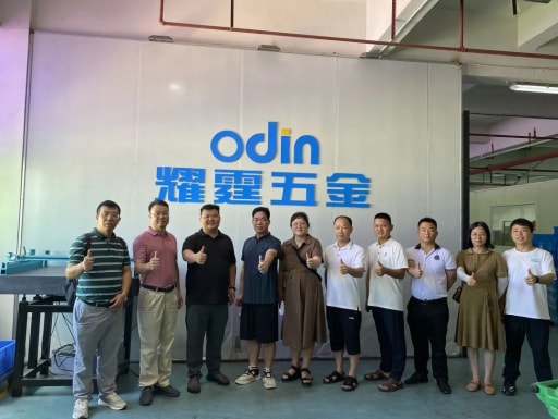 熱烈歡迎廣州市從化區(qū)“基于激光切割的創(chuàng)意智造項目”教師一行蒞臨我司開展研修活動！