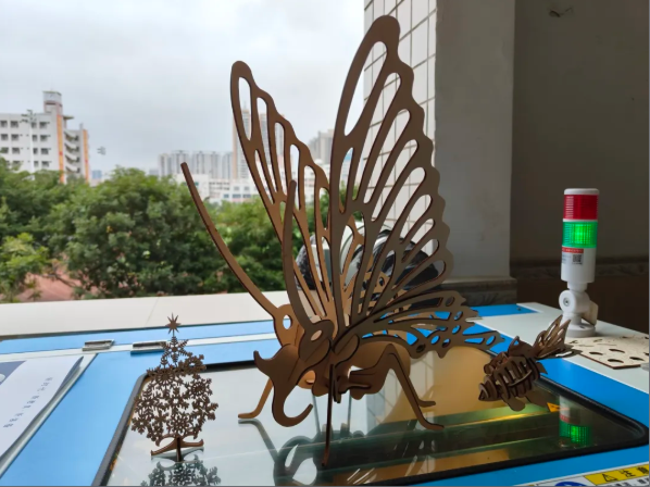 雷宇助力2024年茂名市教師信息科技創(chuàng)新技能培訓(xùn)班圓滿成功