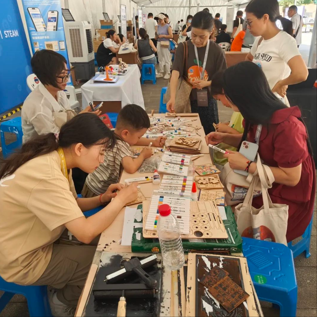 第二十五屆全國(guó)學(xué)生信息素養(yǎng)提升實(shí)踐活動(dòng)在浙江圓滿(mǎn)舉行！